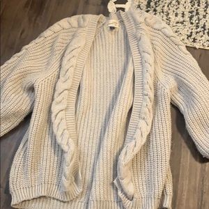 grey cardigan balloon sleeves